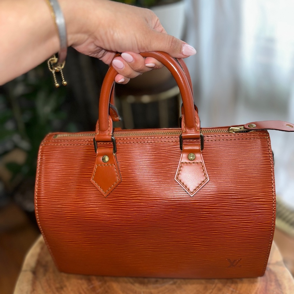 Louis Vuitton Speedy 25 Epi Leather Kenya Brown Bag Lock Key #301 COA Dust Bag - Picture 8 of 16